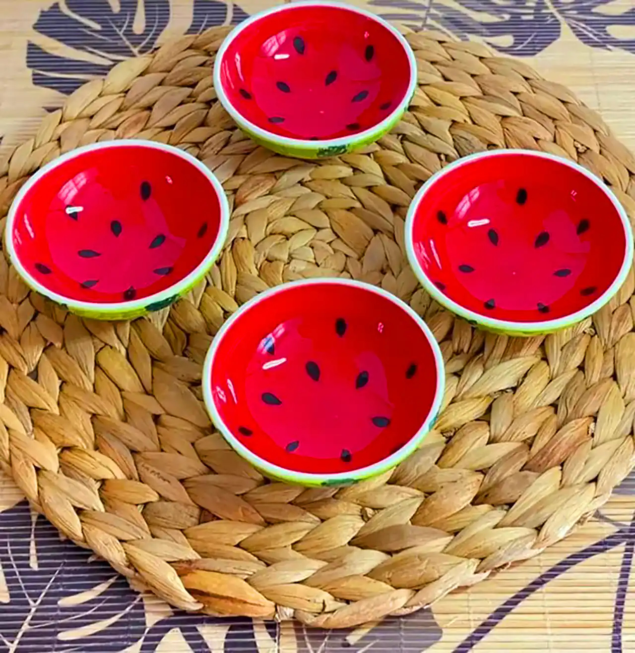 ظروف دکوری یلدایی