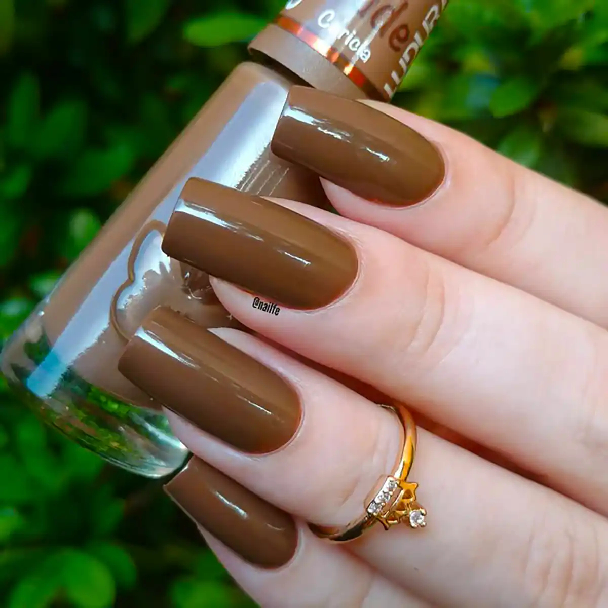 لاک ژل زیبا و ساده دخترانه