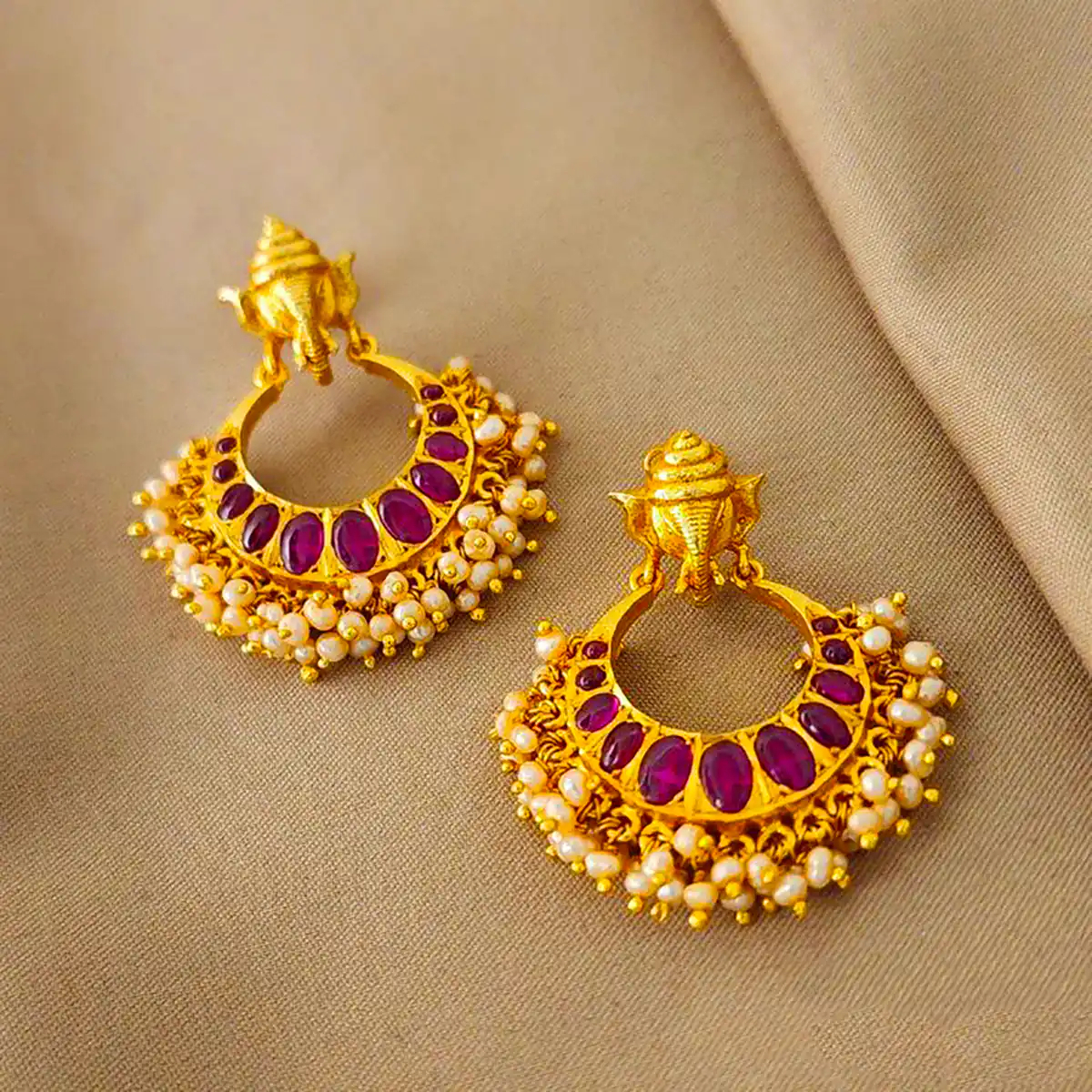 گوشواره هندی سنتی