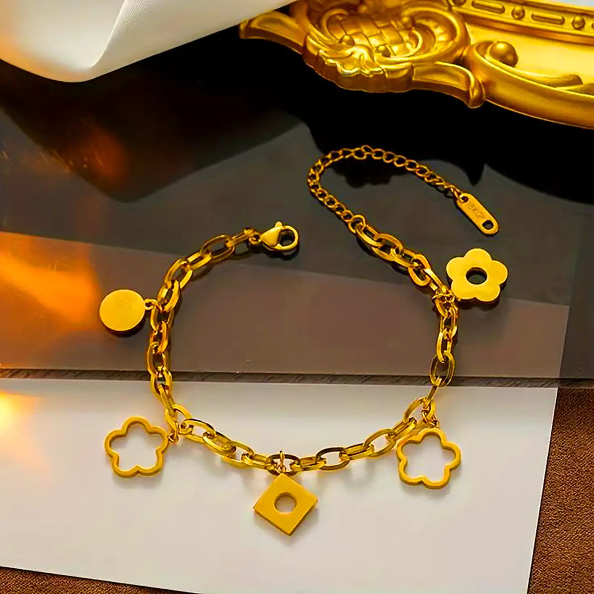 دستبند طلا جدید آویز دار