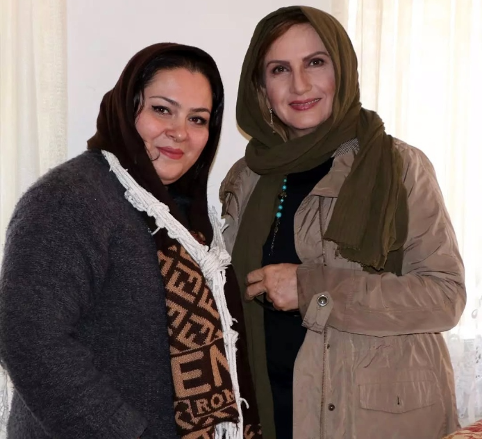 maral_ghaforian_1360_1707385389_3298110146697296345_5951803552_11zon