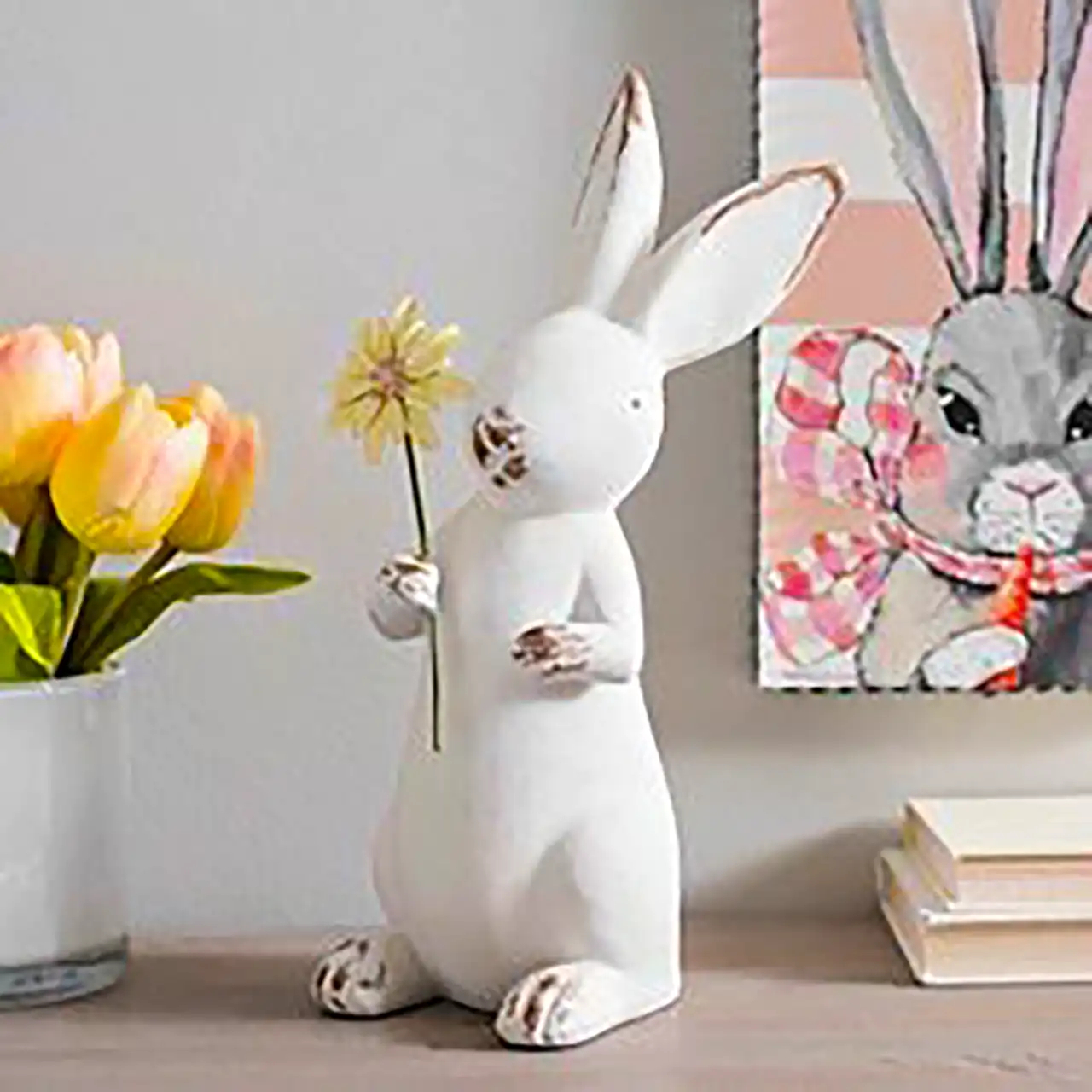 مجسمه خرگوش بازیگوش