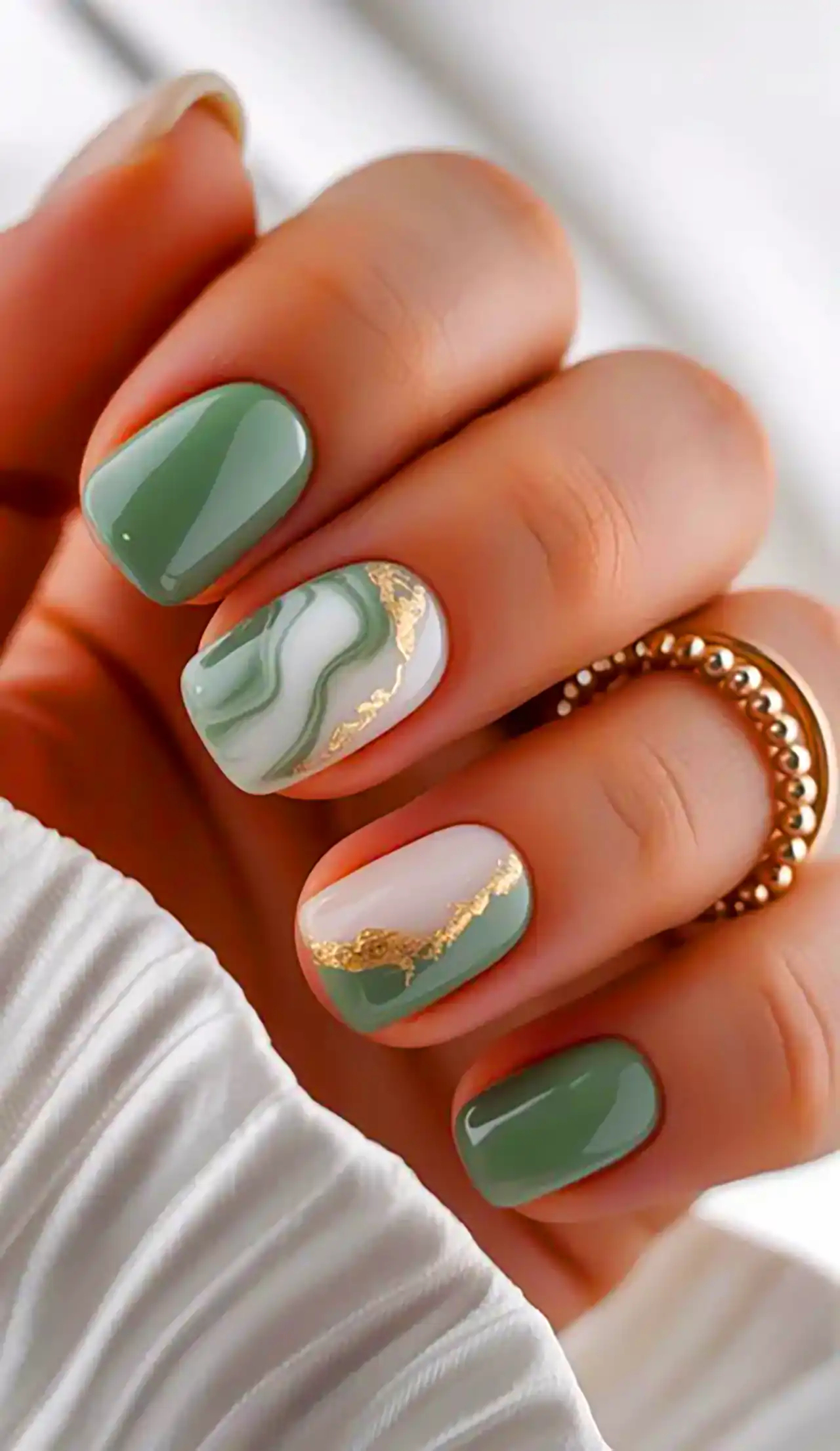 مدل ناخن کوتاه و ظریف 