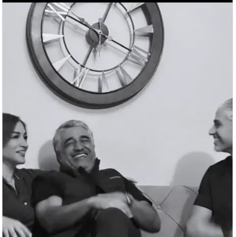 مامک جمشیدی