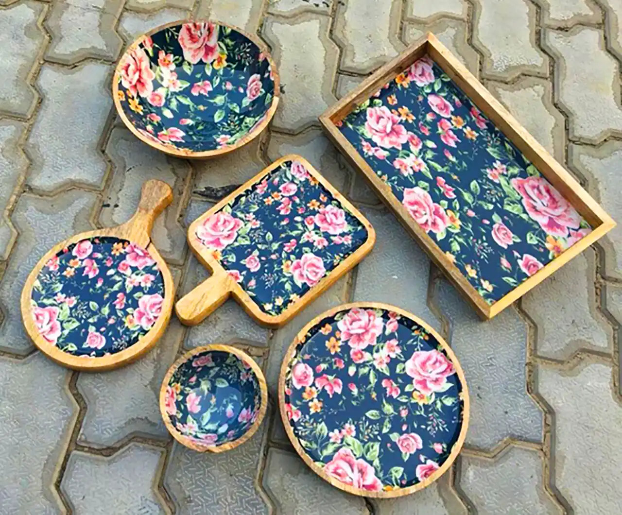 ظروف شیک و آنتیک قدیمی