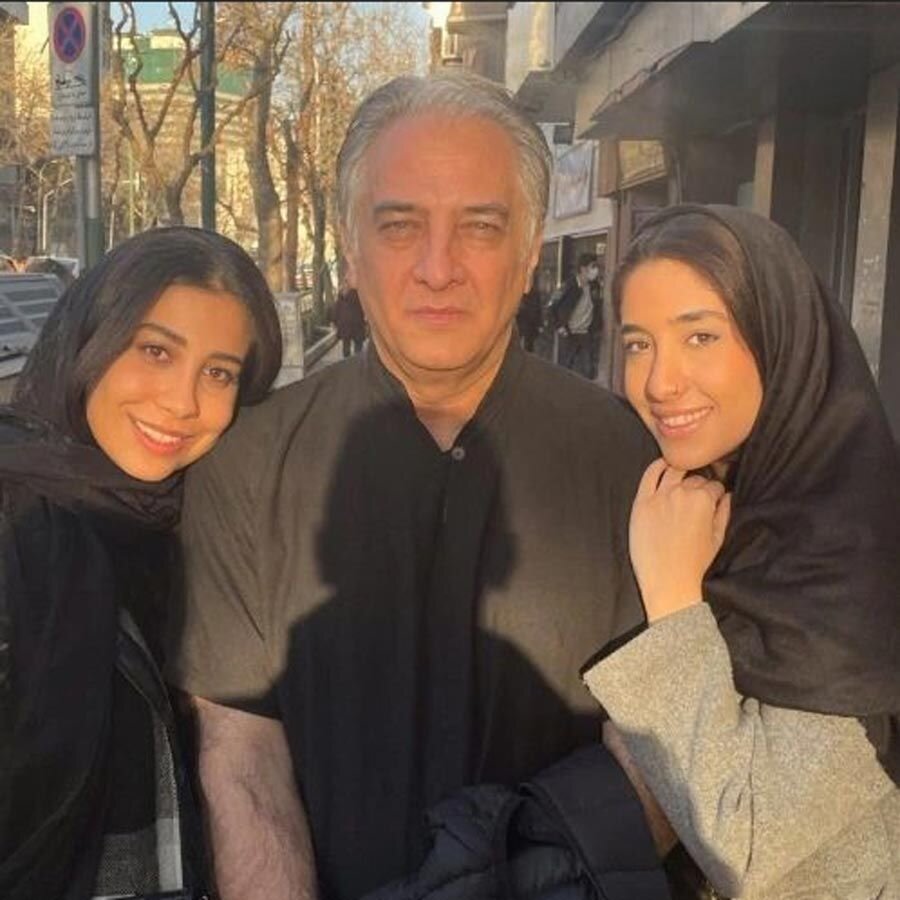 ایرج نوذری و دخترانش