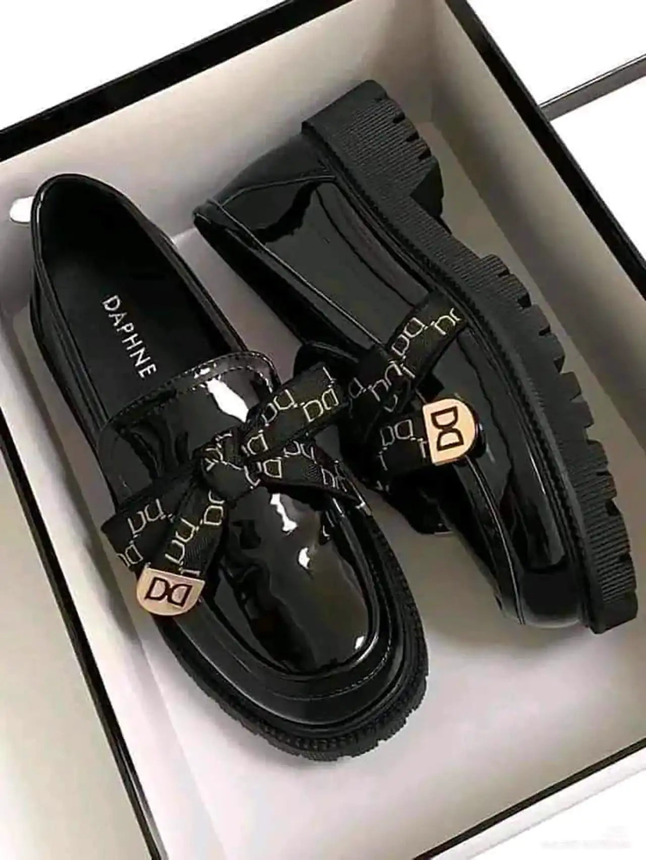 کالج شیک و کلاسیک