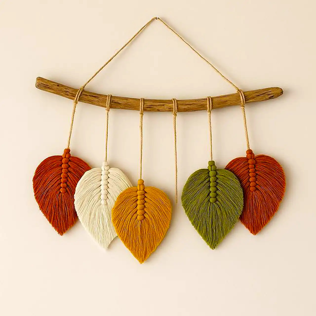 دیوارکوب مکرومه برگی