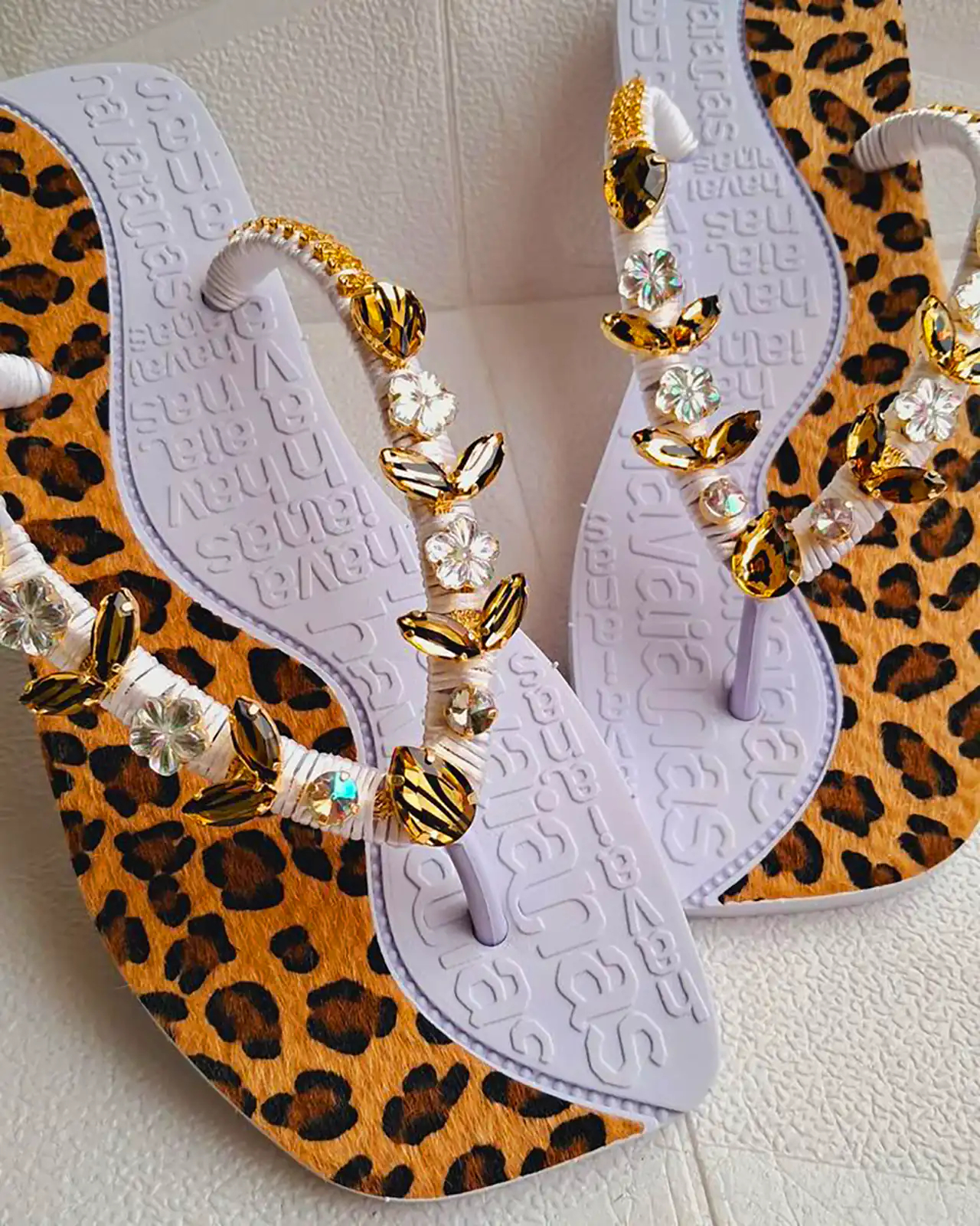 دمپایی انگشتی کارشده