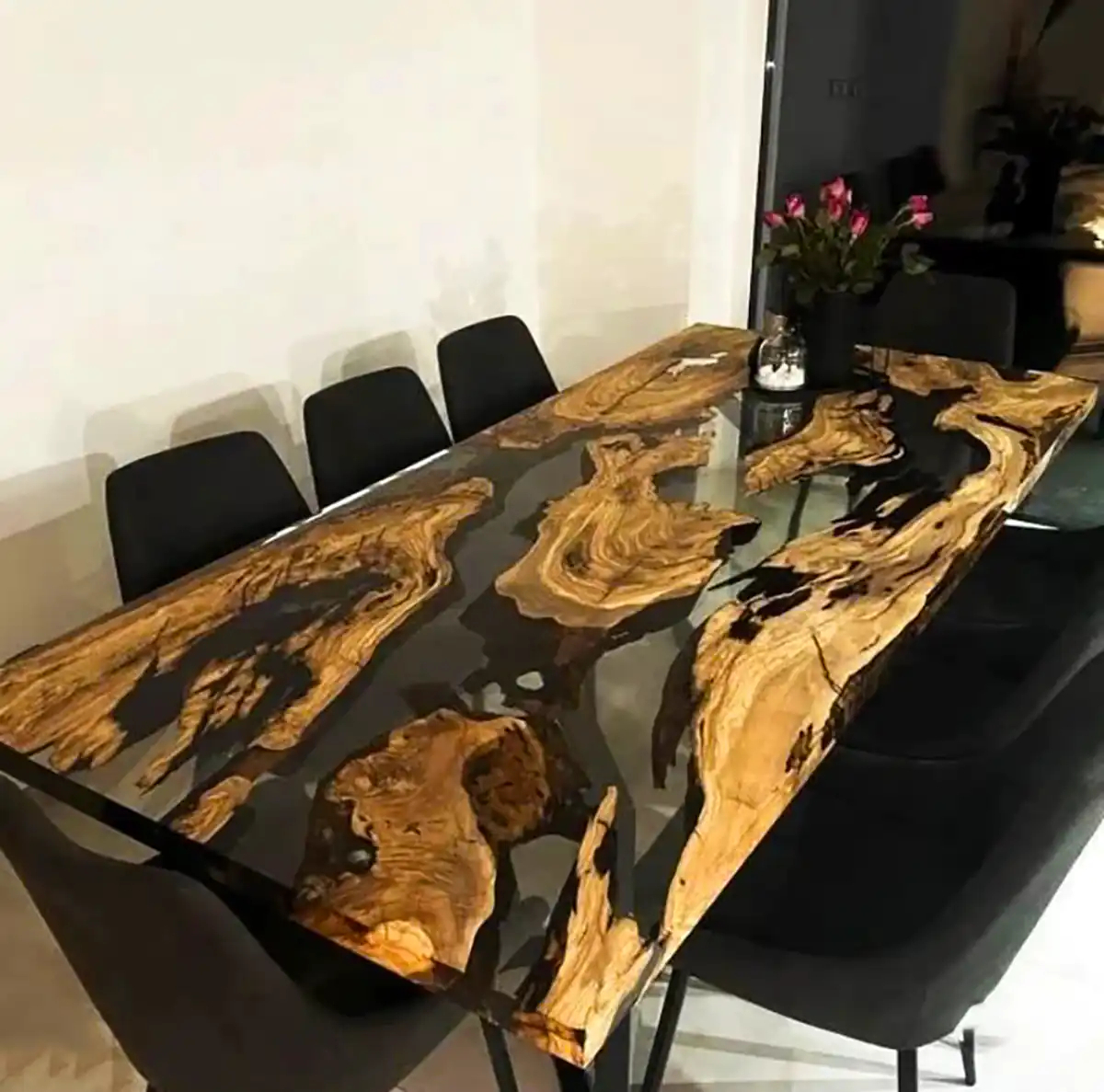 میز ناهار خوری چوبی مدرن