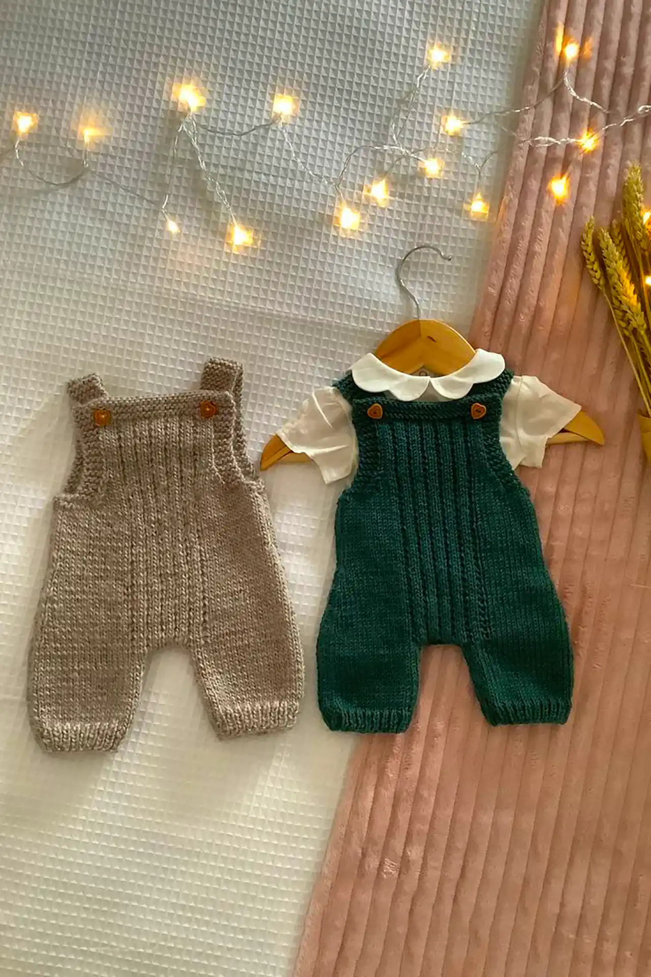 ست لباس بافتنی نوزادی زیبا 