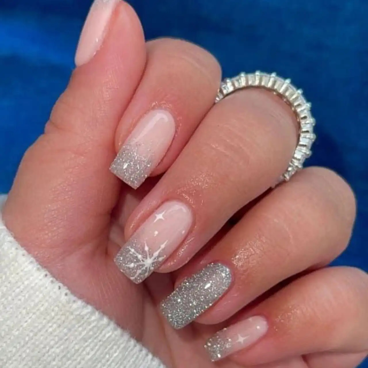 مدل ناخن فرنچ اکلیلی + مدل های زیبا و ترند ناخن فرنچ اکلیلی با ایده های بسیار شیک