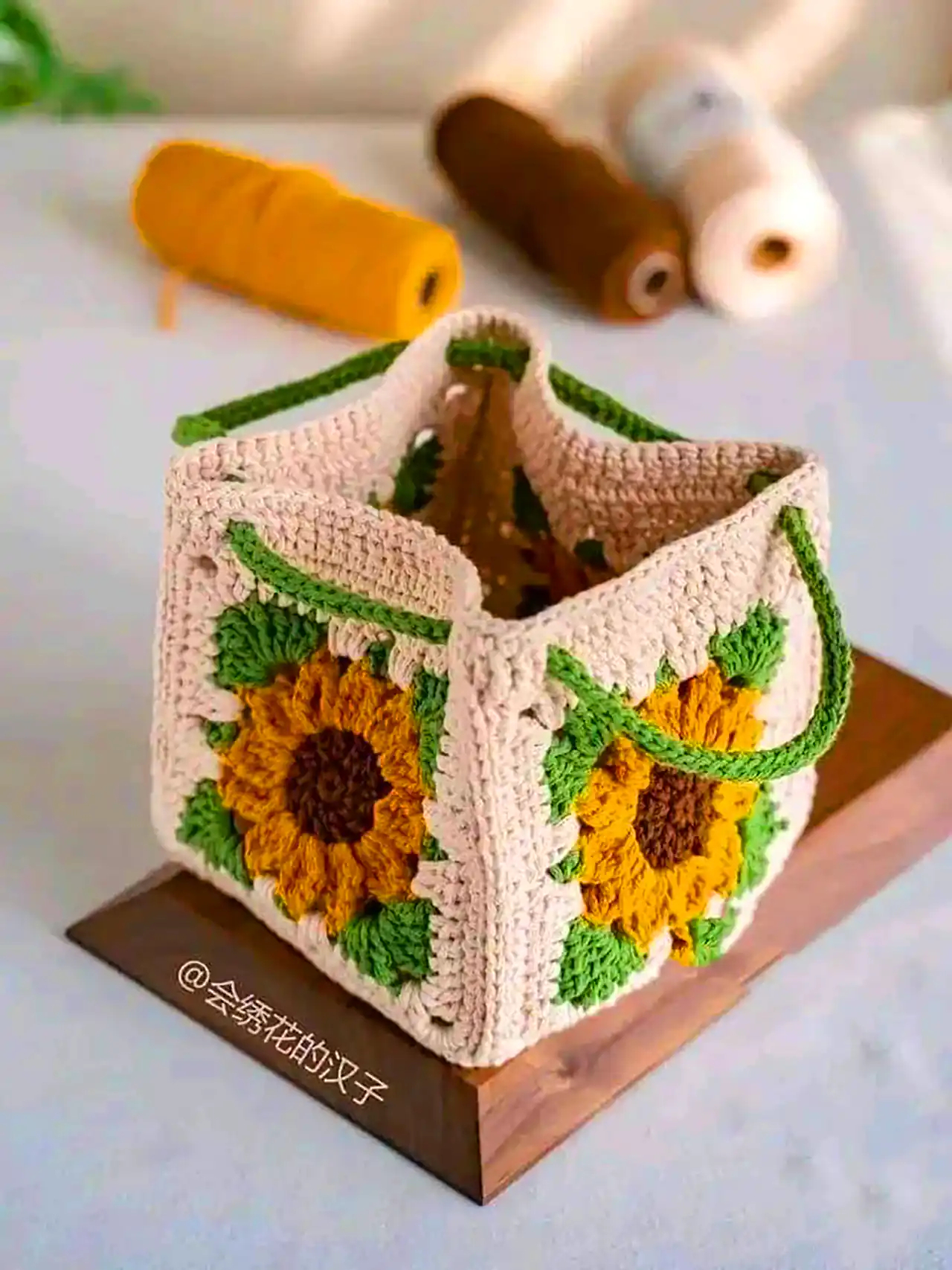 کیف قلاب بافی آفتابگردان