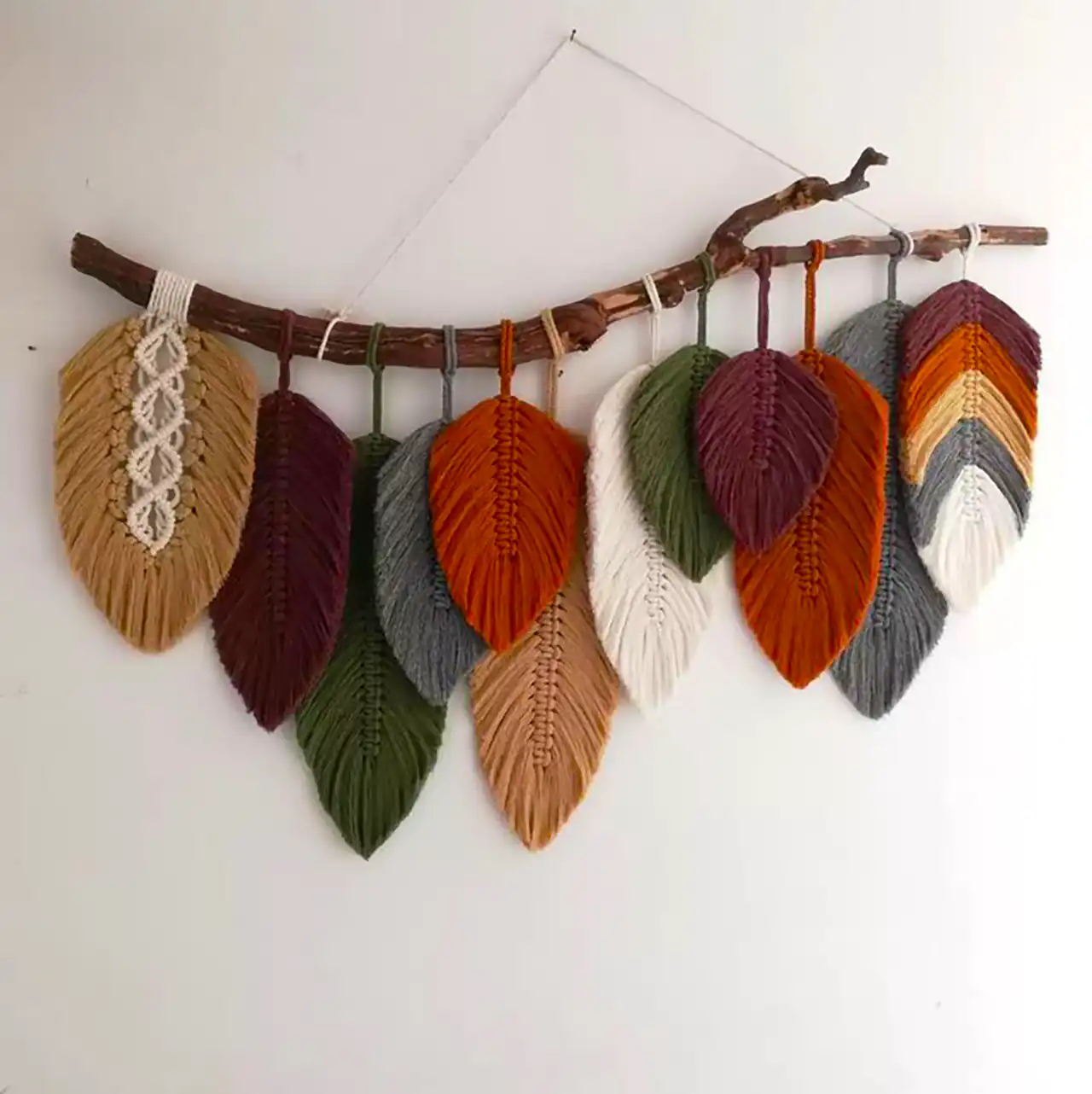 دیوارکوب مکرومه برگی