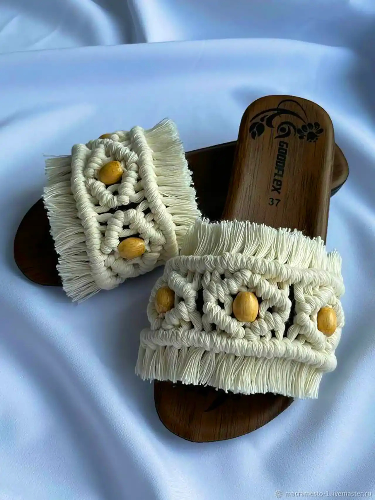 دمپایی دستساز با هنر مکرومه 