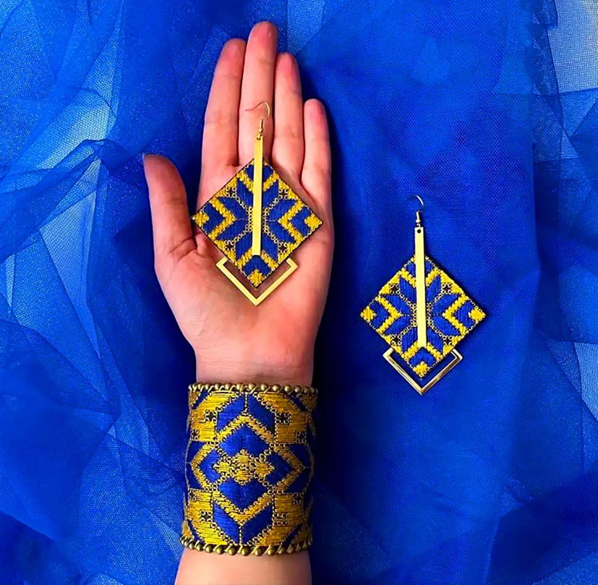 گوشواره میوکی ژاپنی