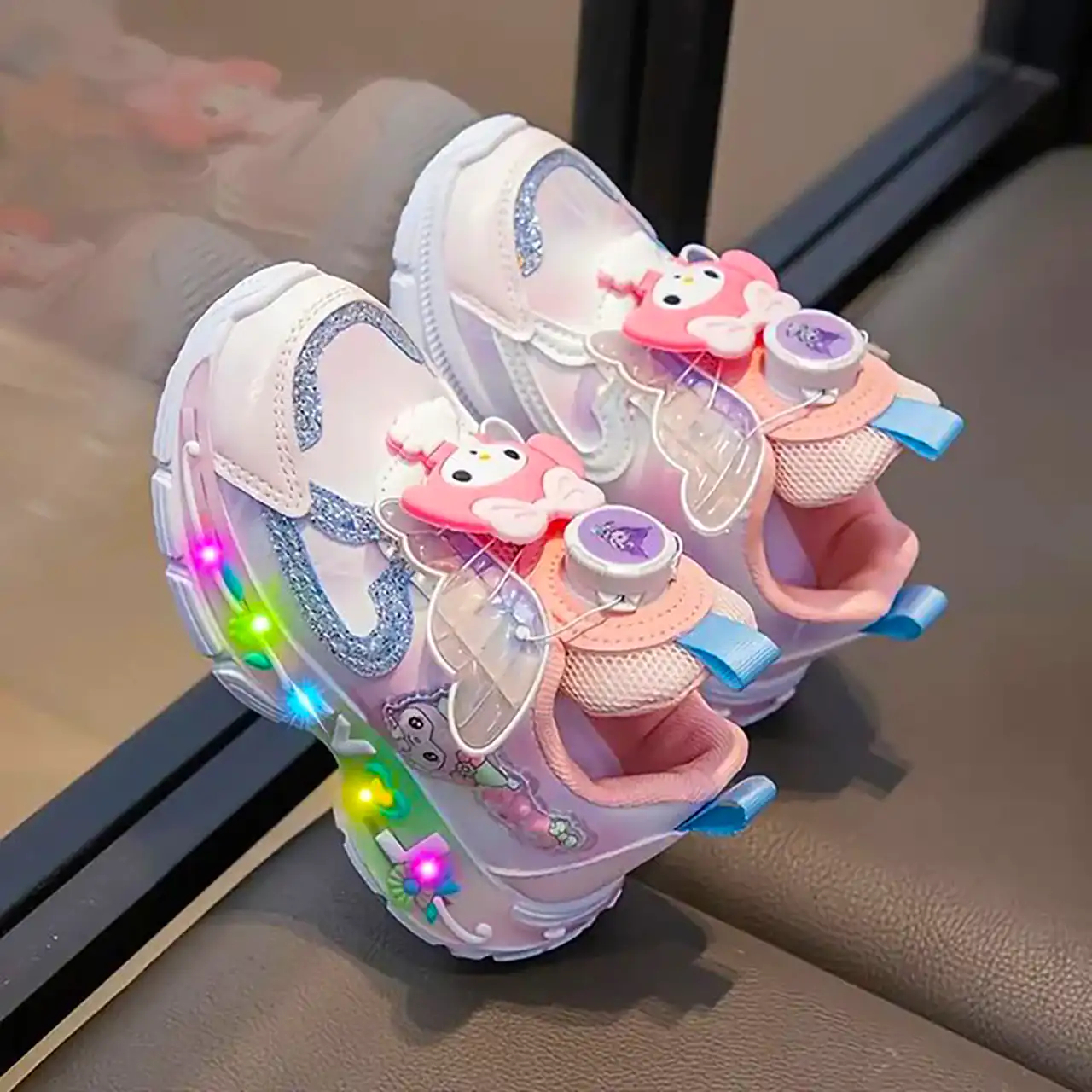 کتونی اسپرت بچگانه