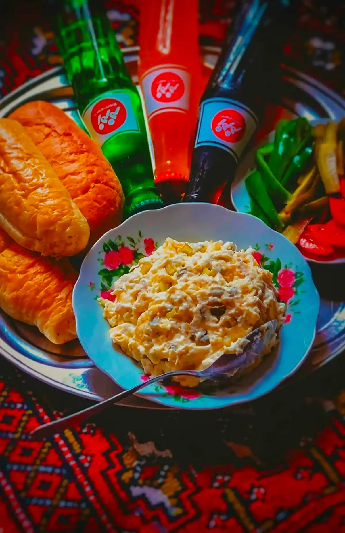 تزیین مجلسی سالاد الویه