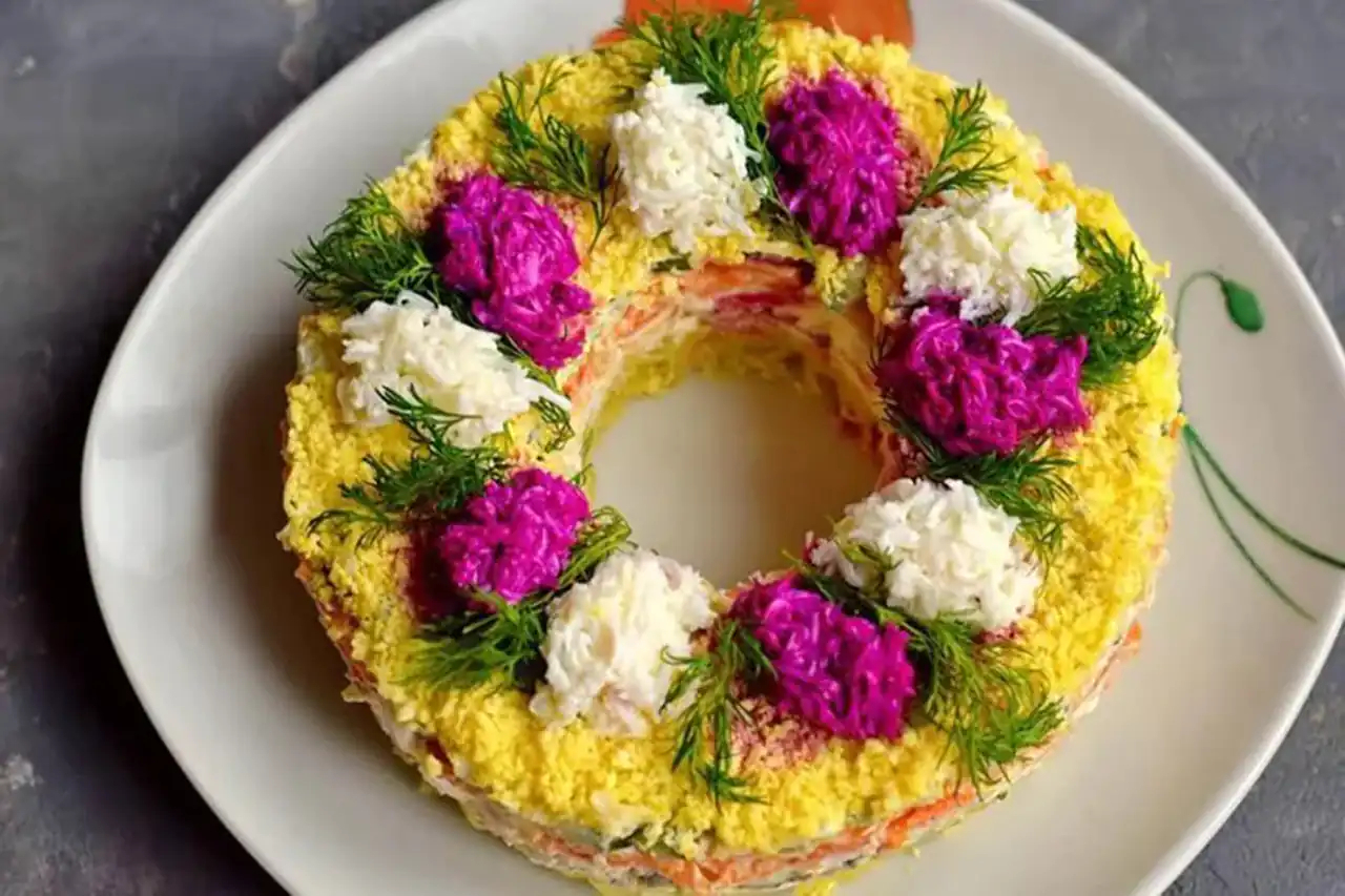 تزیین سالاد الویه + زیباترین مدل های دیزاین و تزیین سالاد الویه بسیار شیک و امروزی