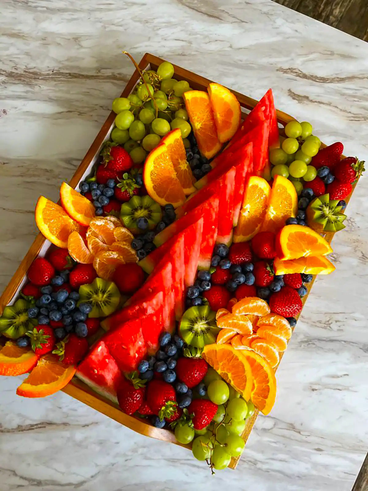 تزیین سینی میوه تابستانه