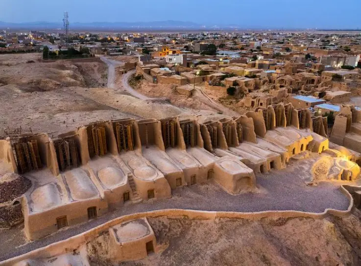 قبرستان_های شهر آسیاب بادی