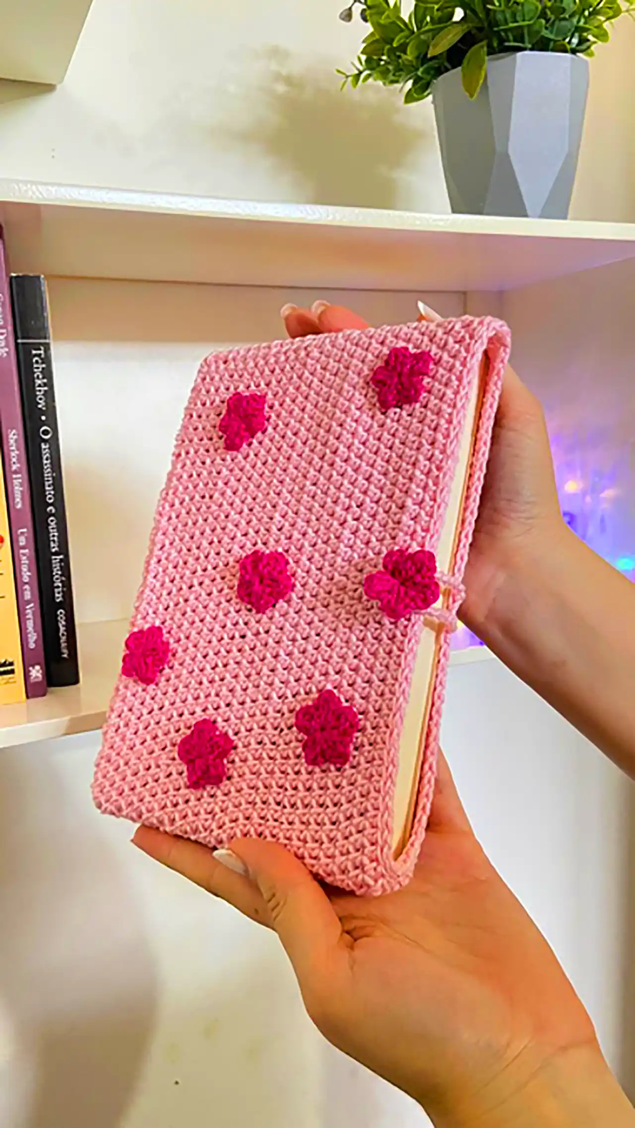 کاور کتاب بافتنی