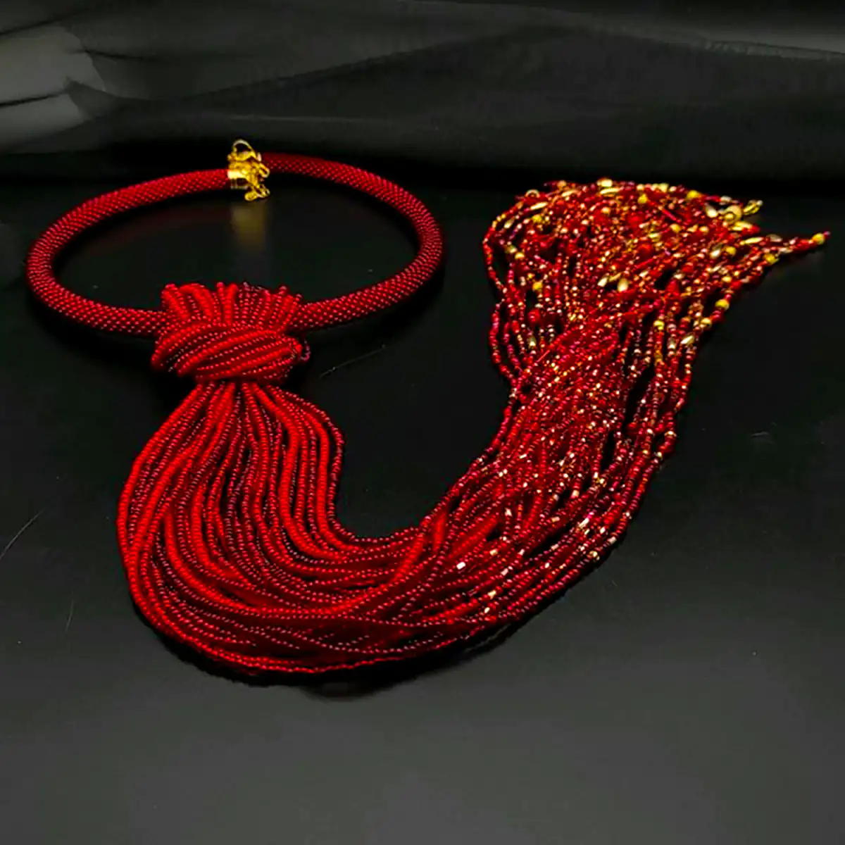 گردنبند مهره ای قرمز شیک