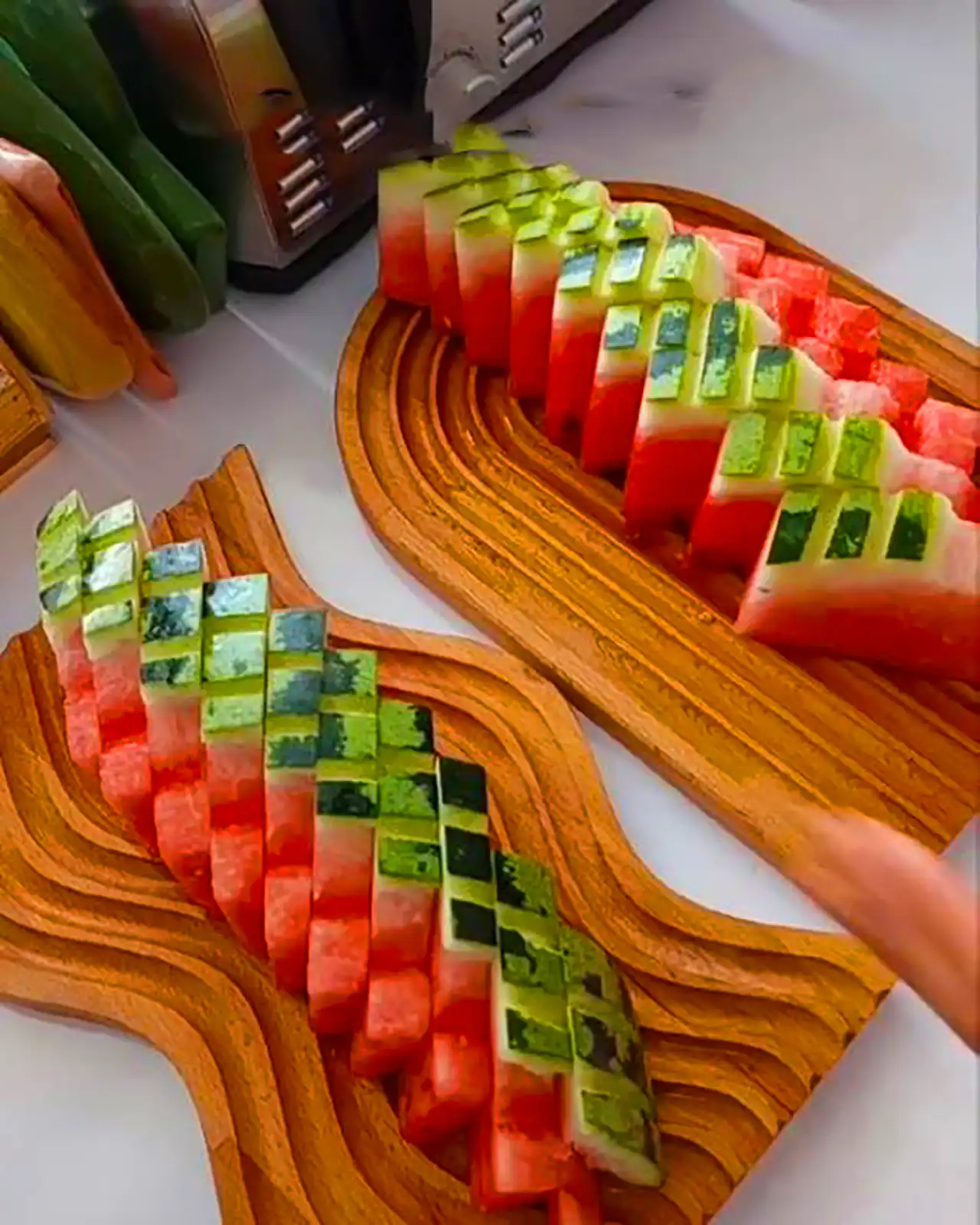 تزیین هندوانه برای یلدا