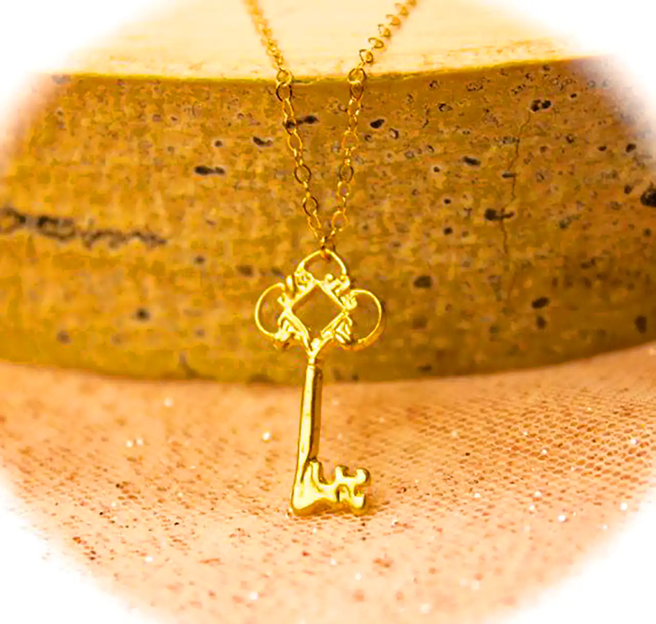 گردنبند طلا طرح کلید