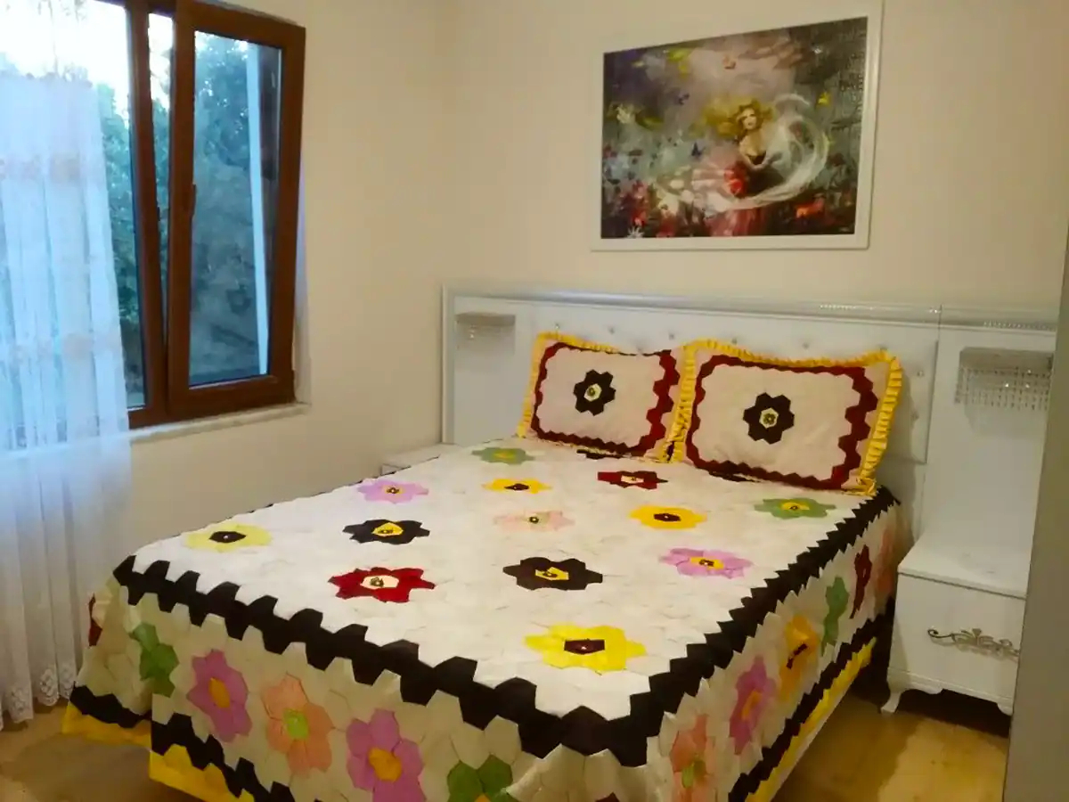 سرویس خواب بافتنی گلدار