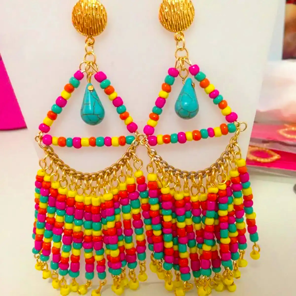 گوشواره حلقه ای مهره ای