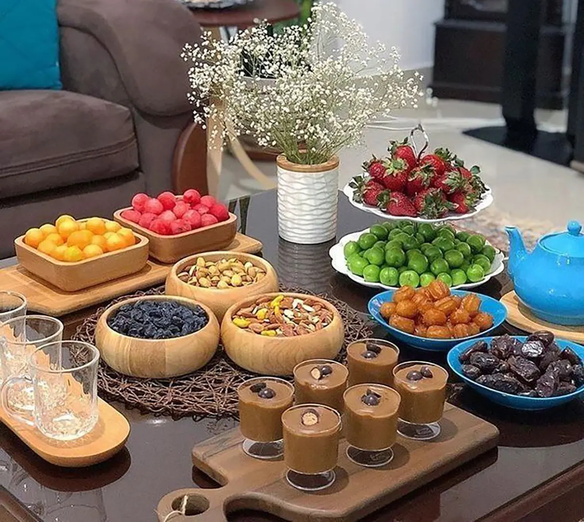 چیدمان میز پذیرایی