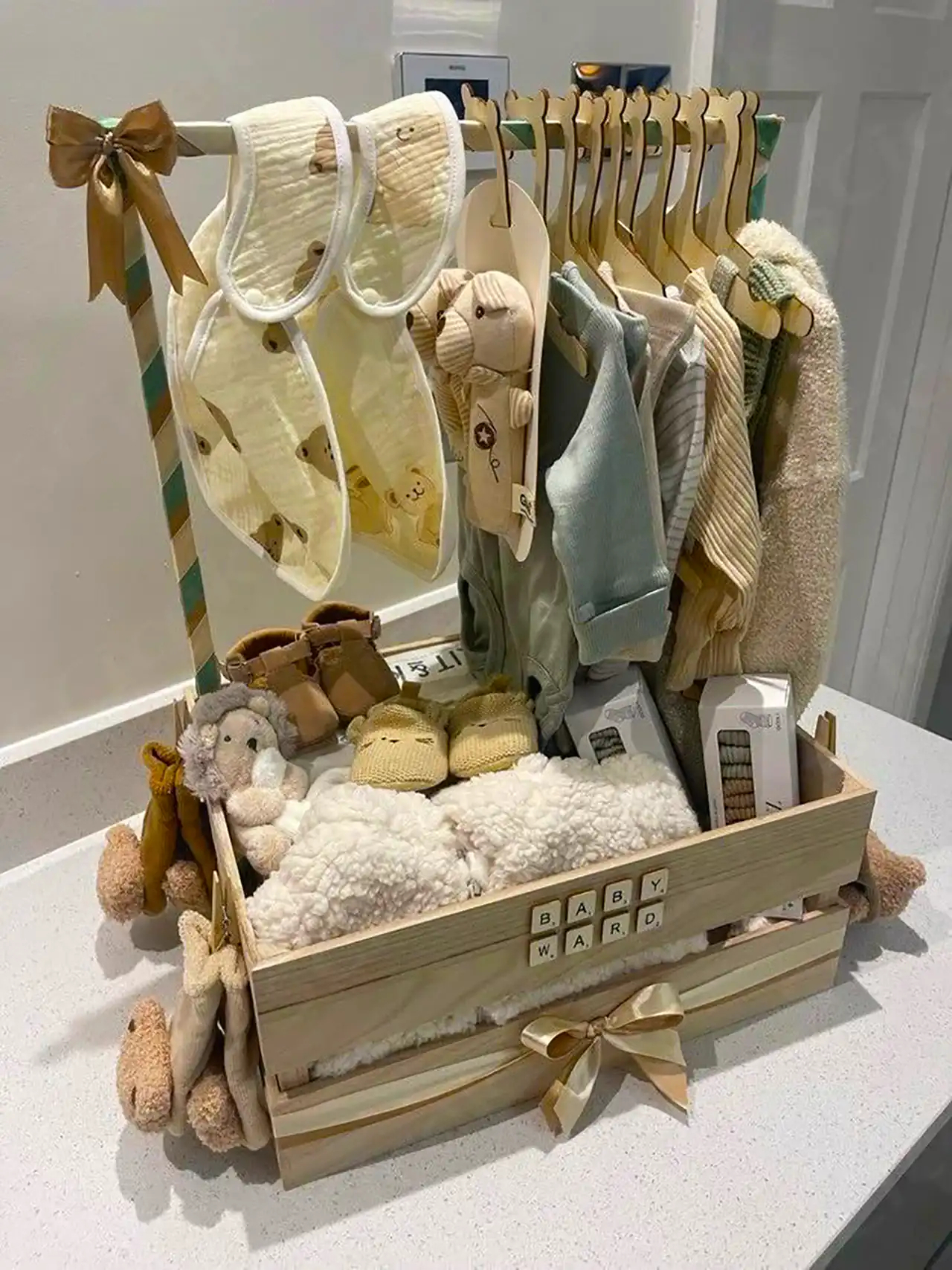 باکس هدیه نوزادی