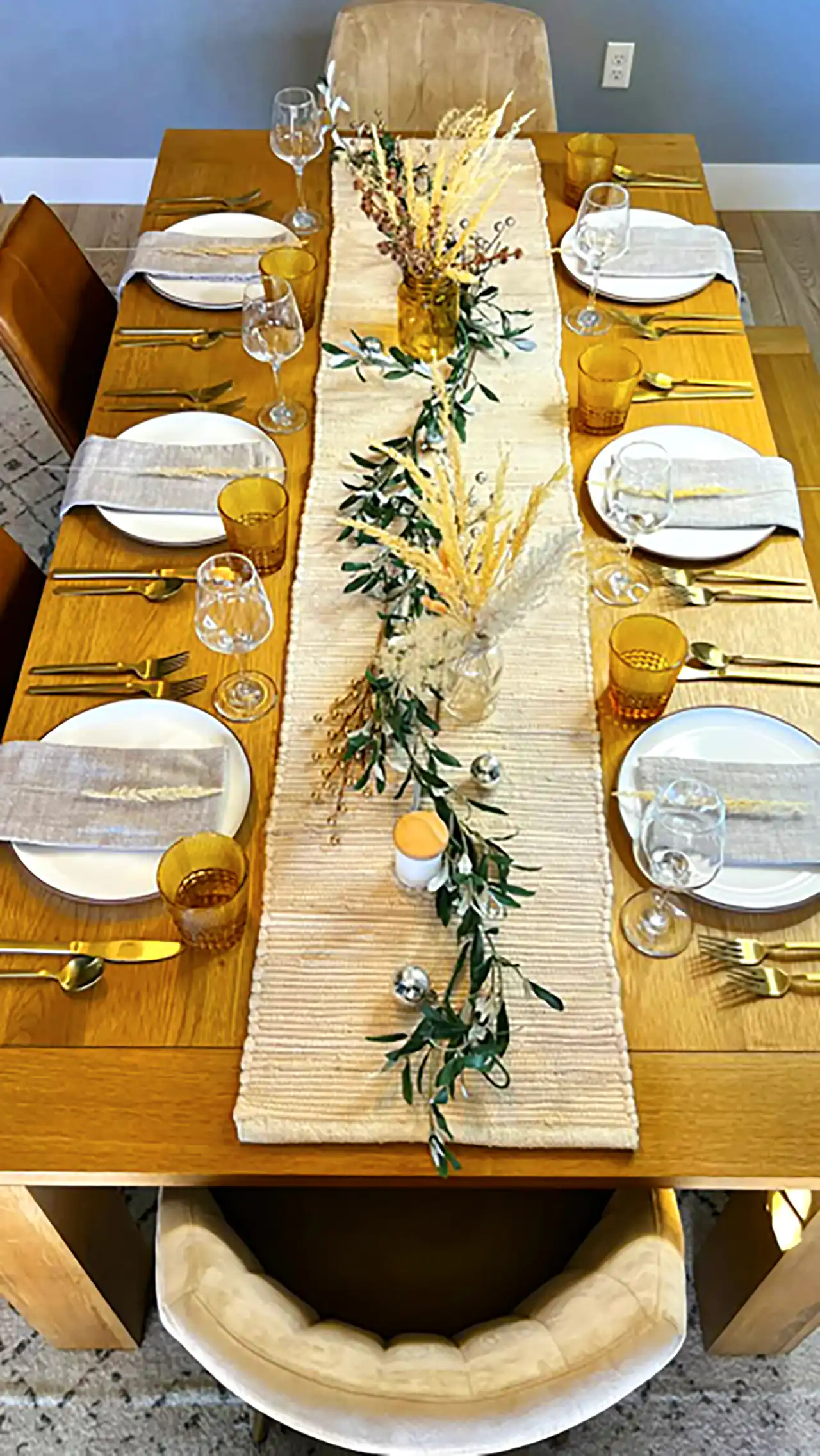 چیدمان خاص میز غذاخوری