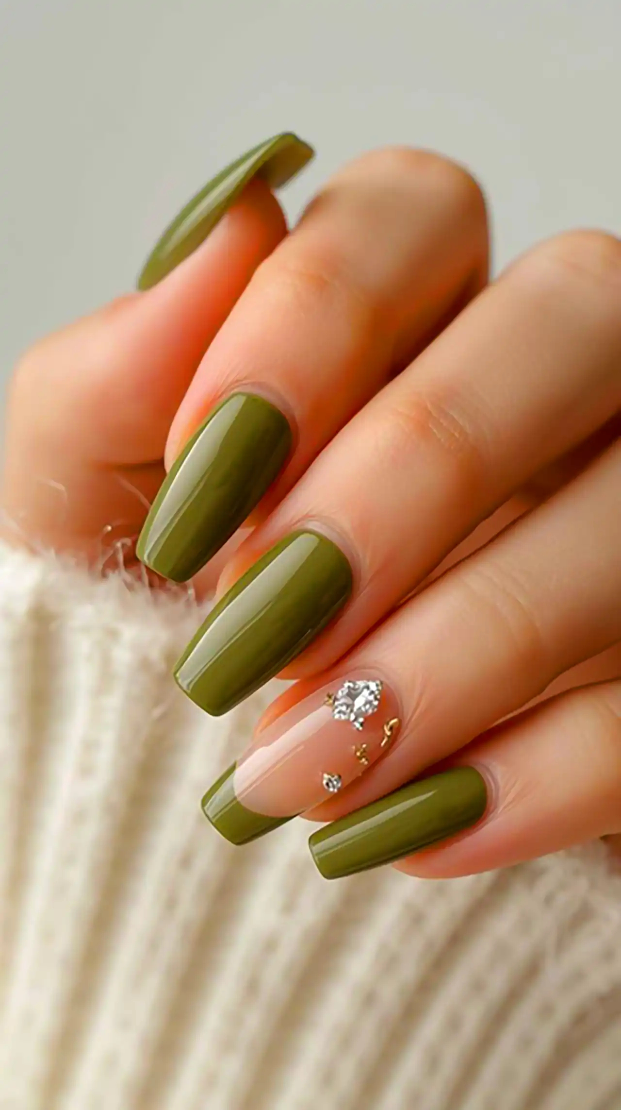 دیزاین ناخن سبز فانتزی