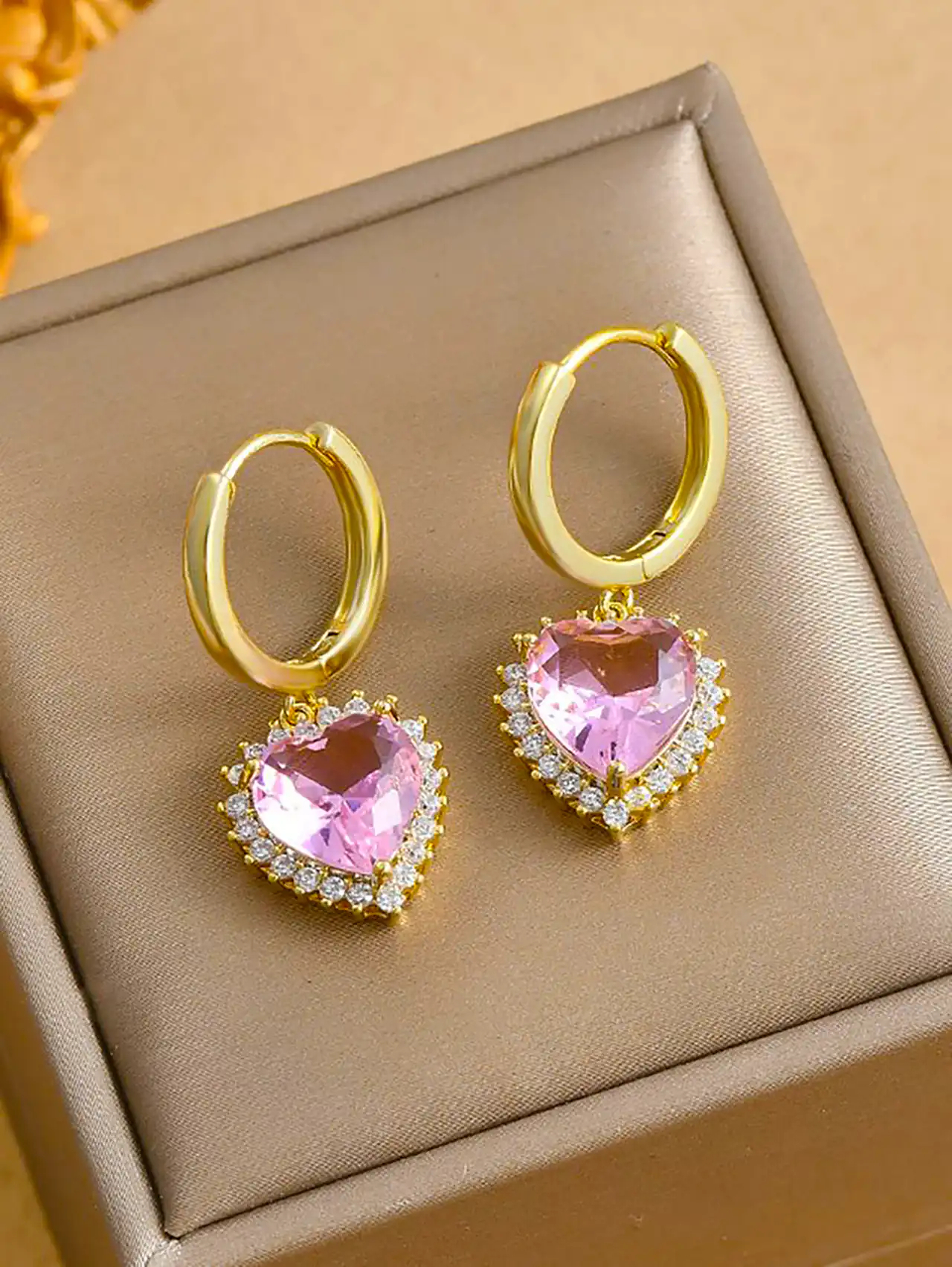 گوشواره فانتزی جذاب