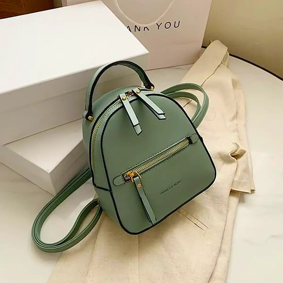 کوله پشتی مینیمال گوگولی