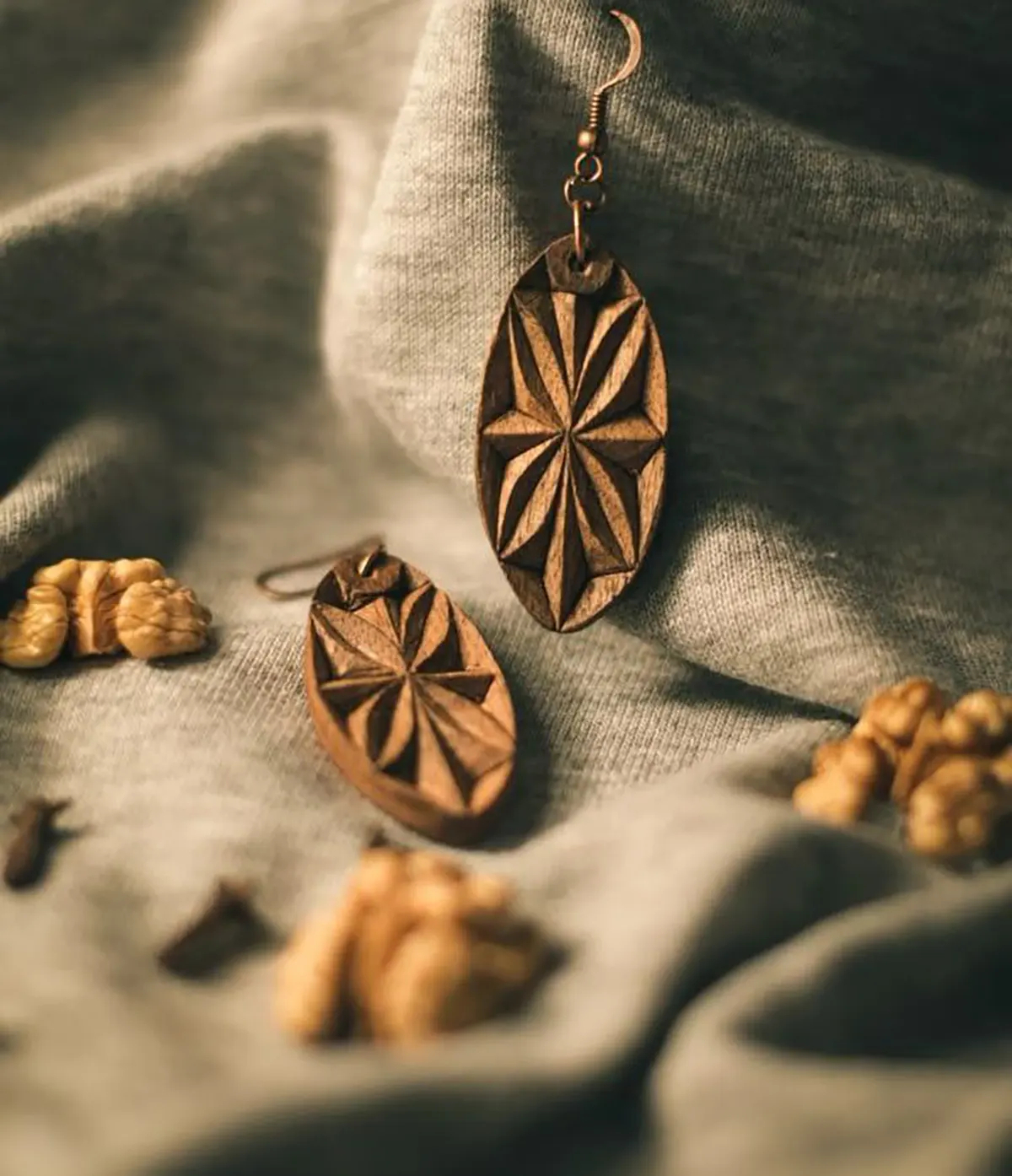 گوشواره آویز چوبی 