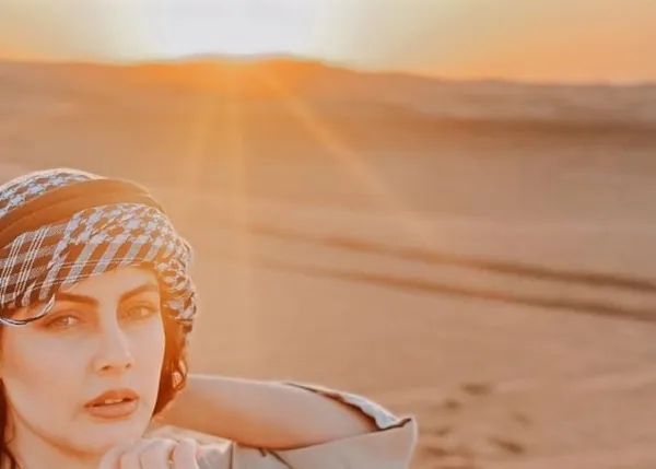 بیوگرافی فرزانه فرنام