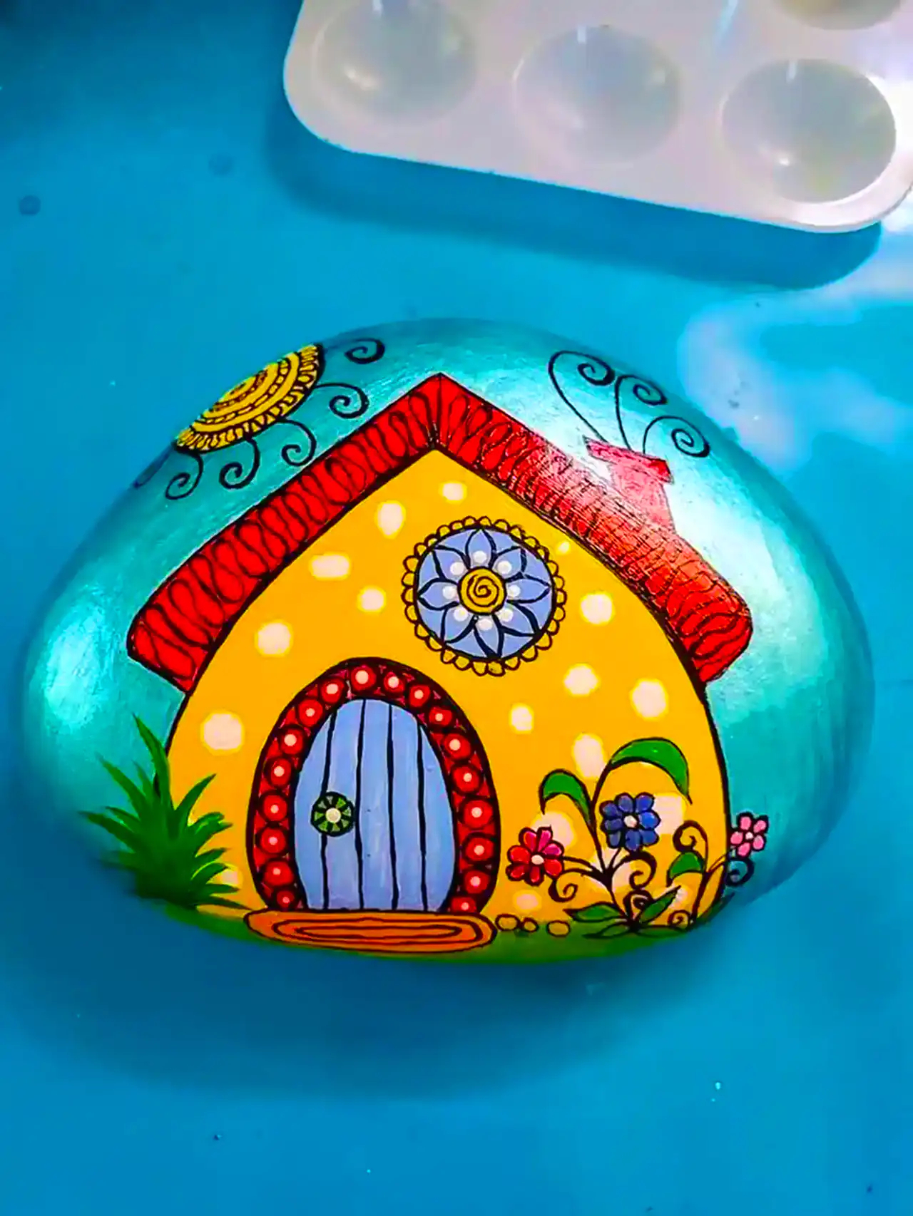 نقاشی روی سنگ رودخانه