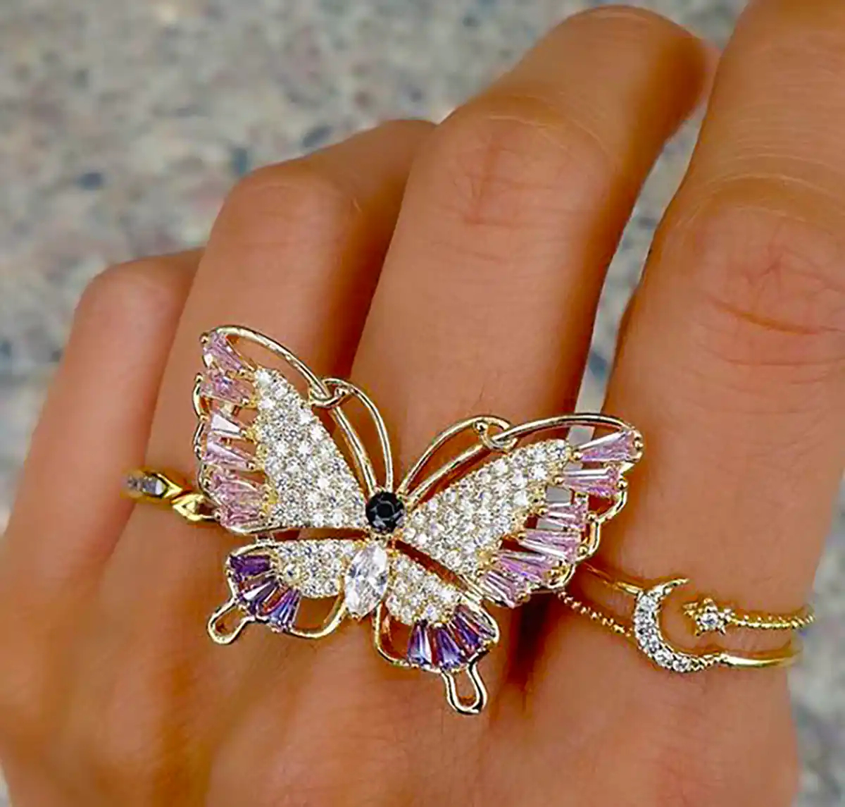 انگشتر کیوت پروانه ای طلا