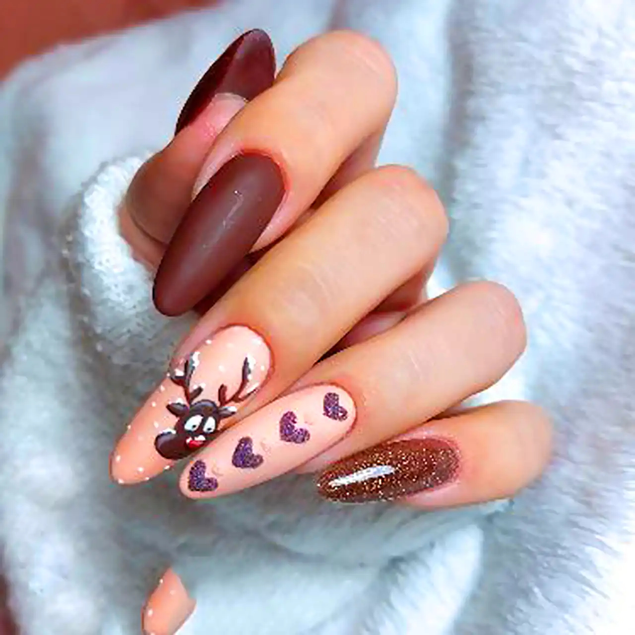 دیزاین ناخن با تم کاکائویی