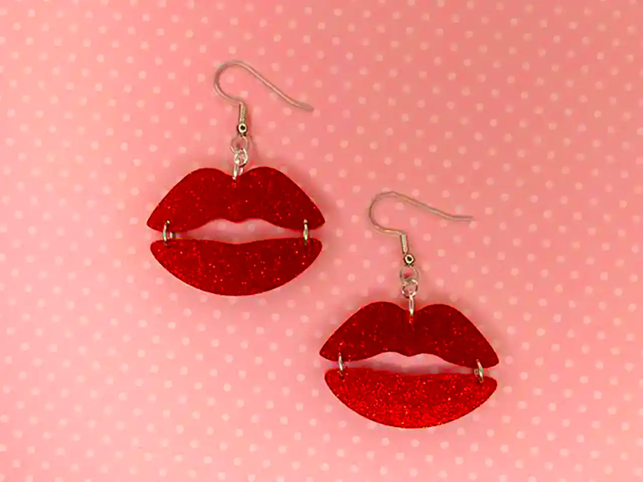 گوشواره طرح لب