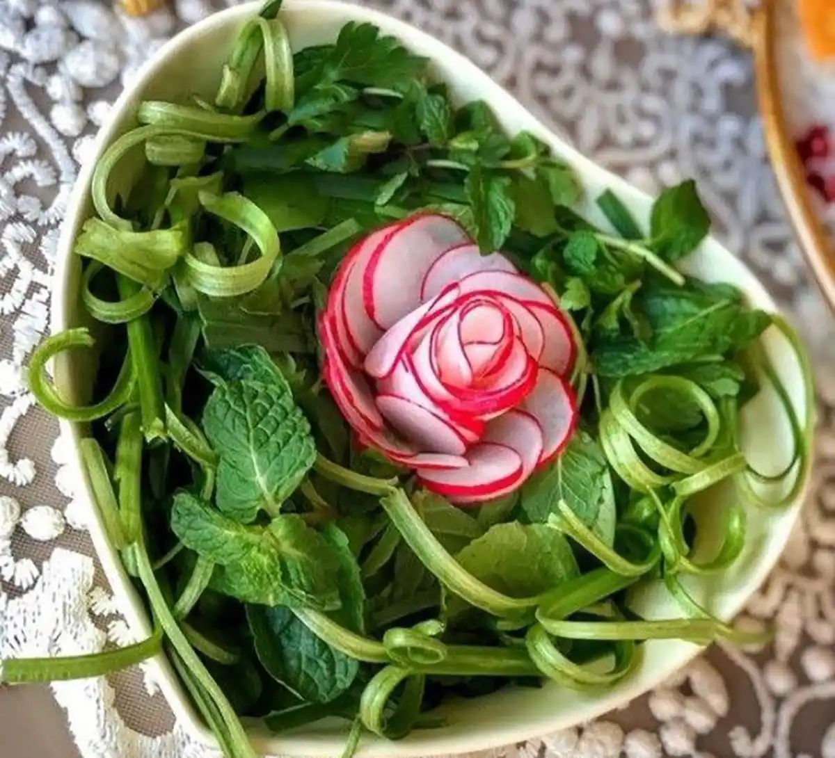تزیین سبزی خوردن برای سفره افطار تزیین سبزی خوردن در سبد تزیین سبزی خوردن تک نفره تزیین سبزی خوردن برای سفره عقد تزیین سبزی خوردن برای سفره نذری تزیین سبزی خوردن ساده 