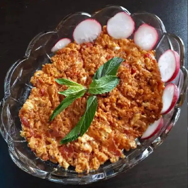 تزیین املت گوجه