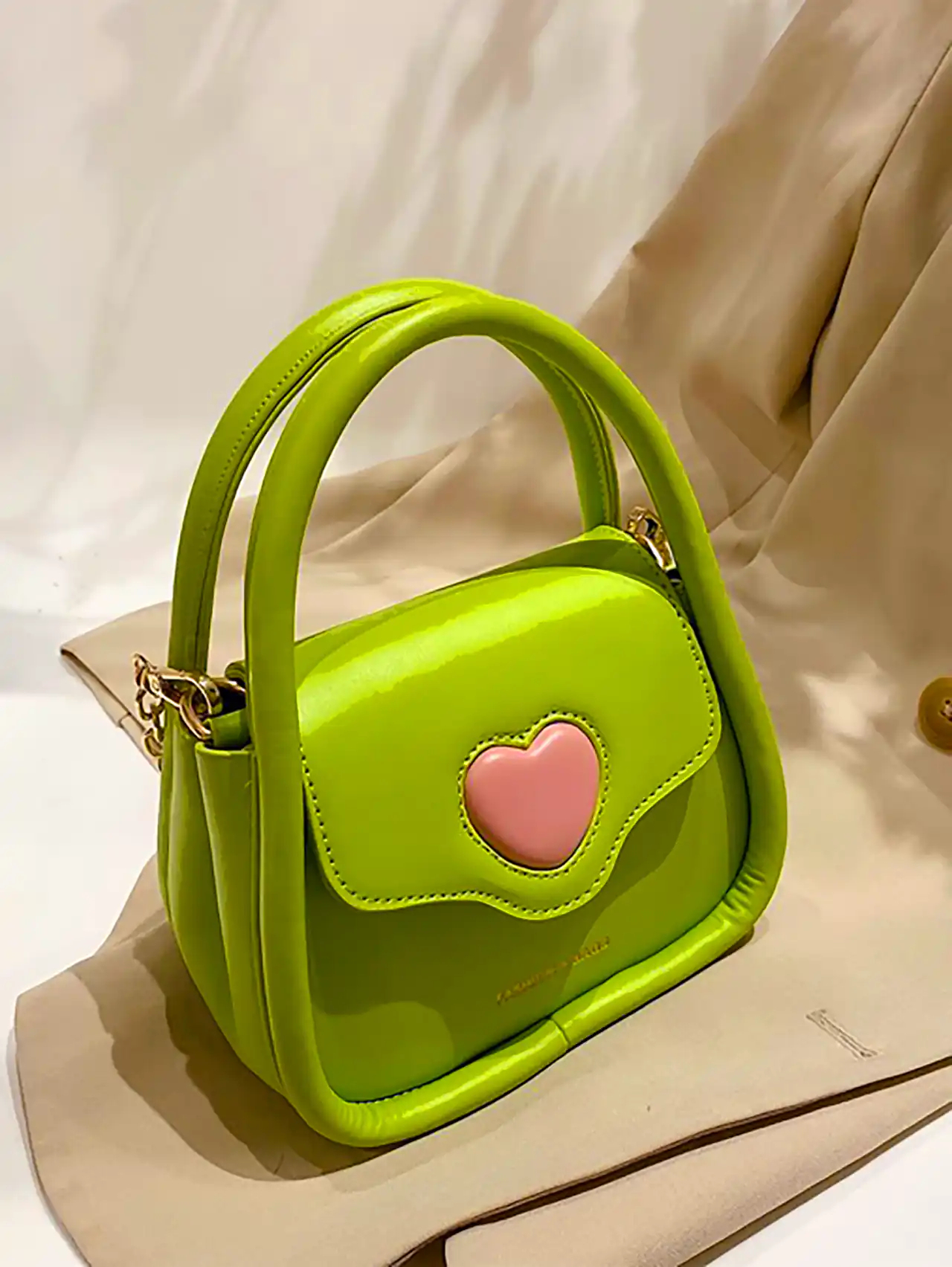 کیف سبز نئونی 