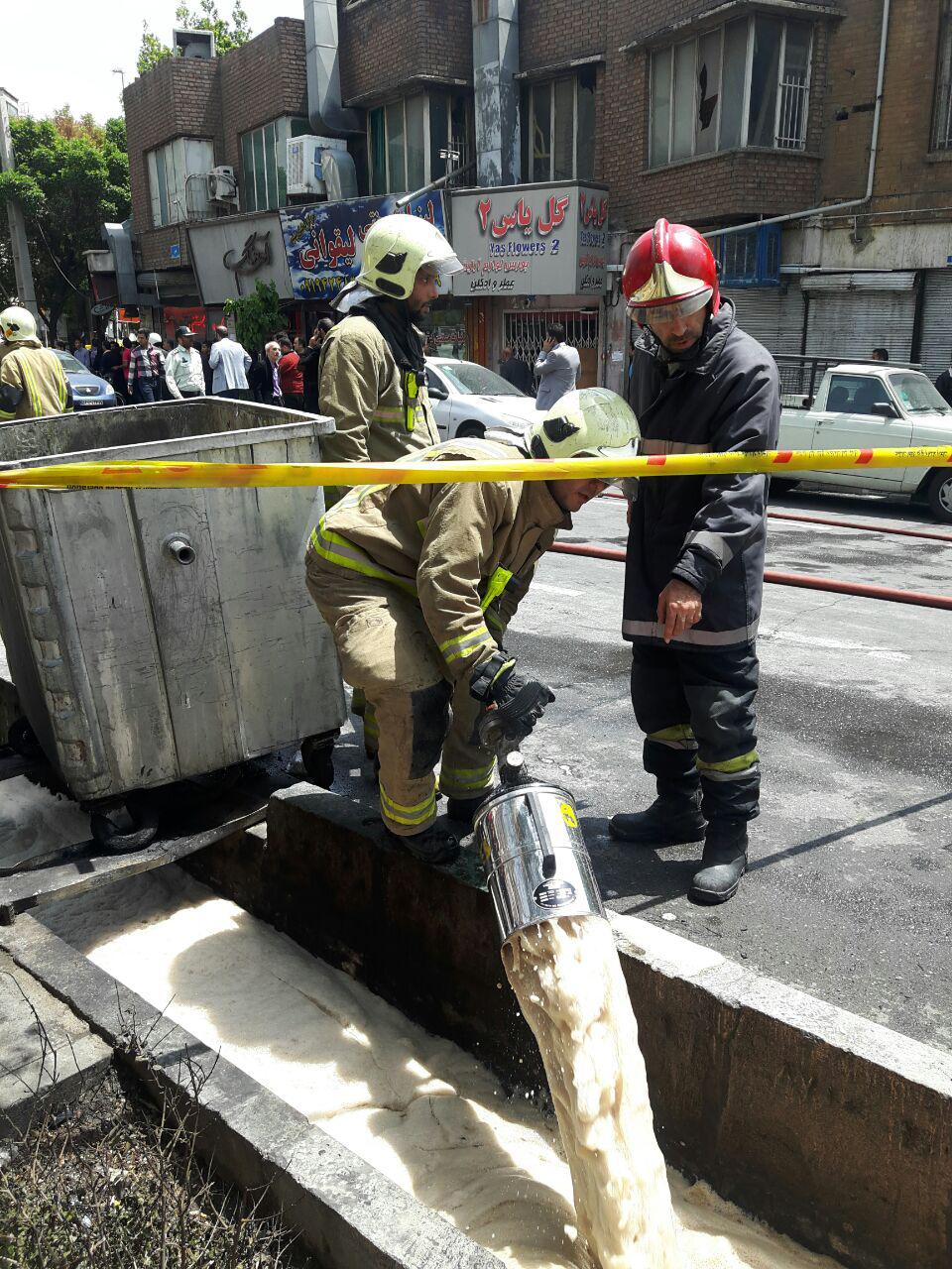 رکنا: آتش سوزی خیابان شریعتی