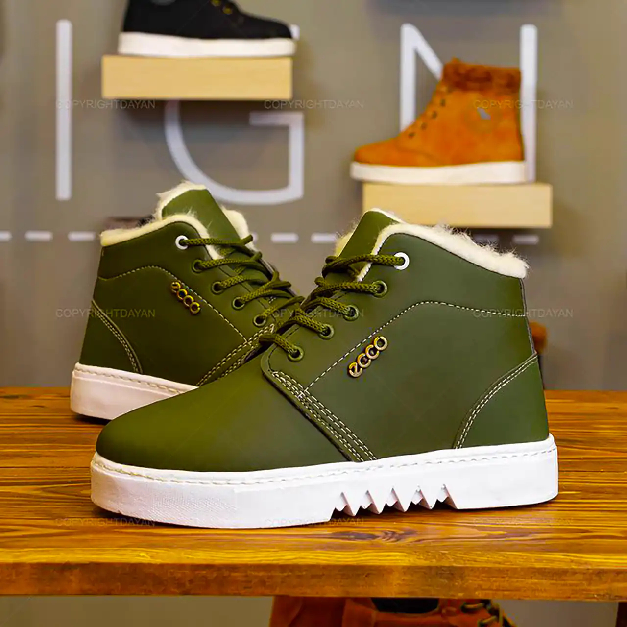 نیم بوت شیک پاییزی