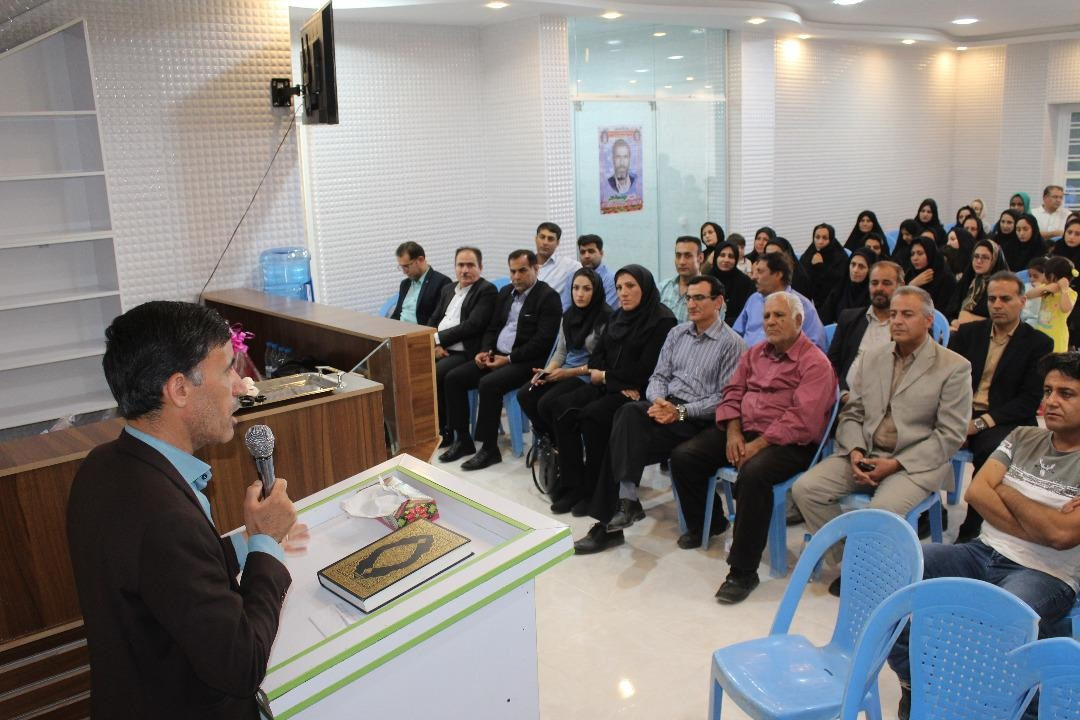 افتتاح استخر شهر فراشبند