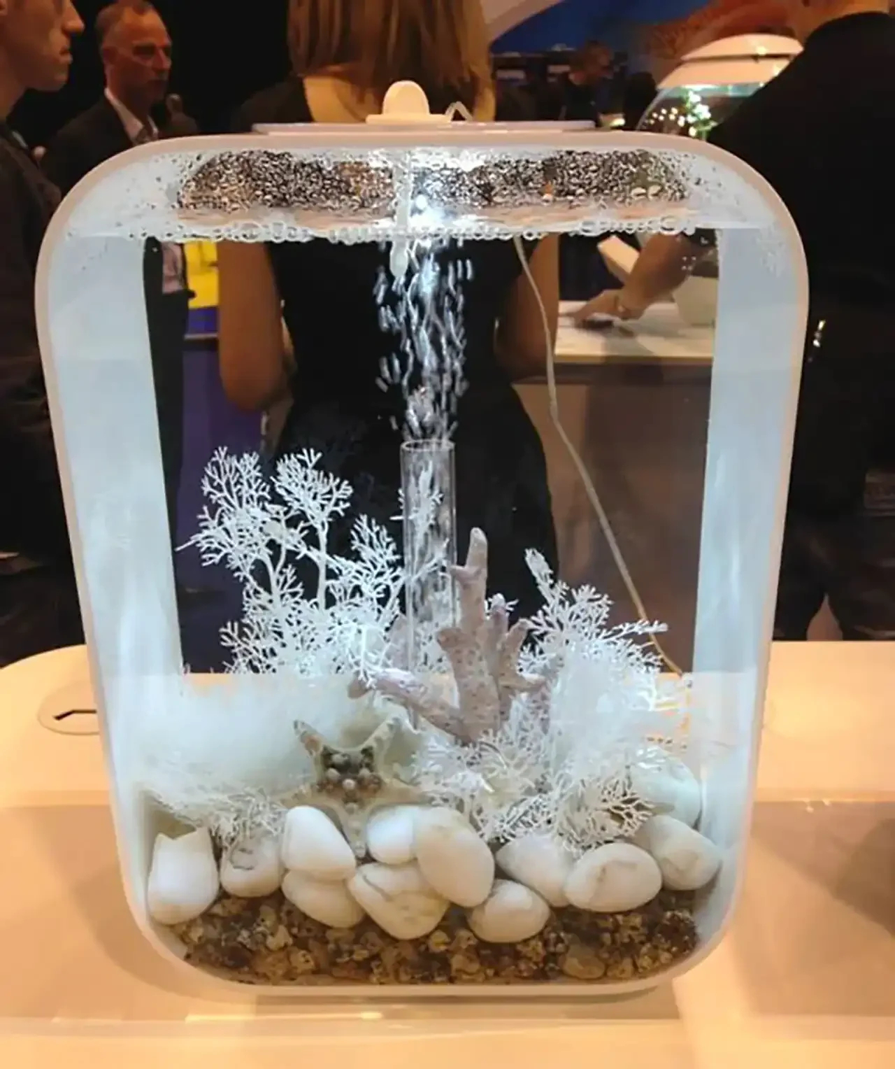 مدل اکواریوم شیک + زیباترین مدل های اکواریوم شیک و لاکچری و خفن